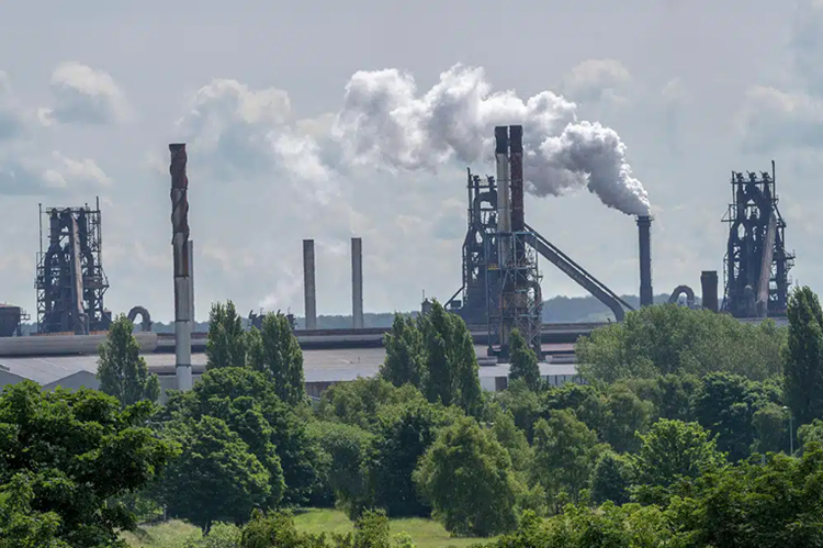 British Steel's Ambitious Decarbonization Plan Gets the Green Light